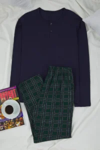 TRENDYOLMİLLA MEN NAVY BLUE Regular Button Collar Plaid Knitting Pajama Set
