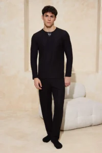 TRENDYOLMİLLA MEN Black Regular Soft Waffle Knitting Pajama Set