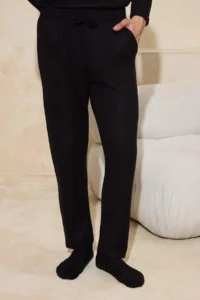 TRENDYOLMİLLA MEN Black Regular Soft Waffle Knitting Pajama Set - Image 3