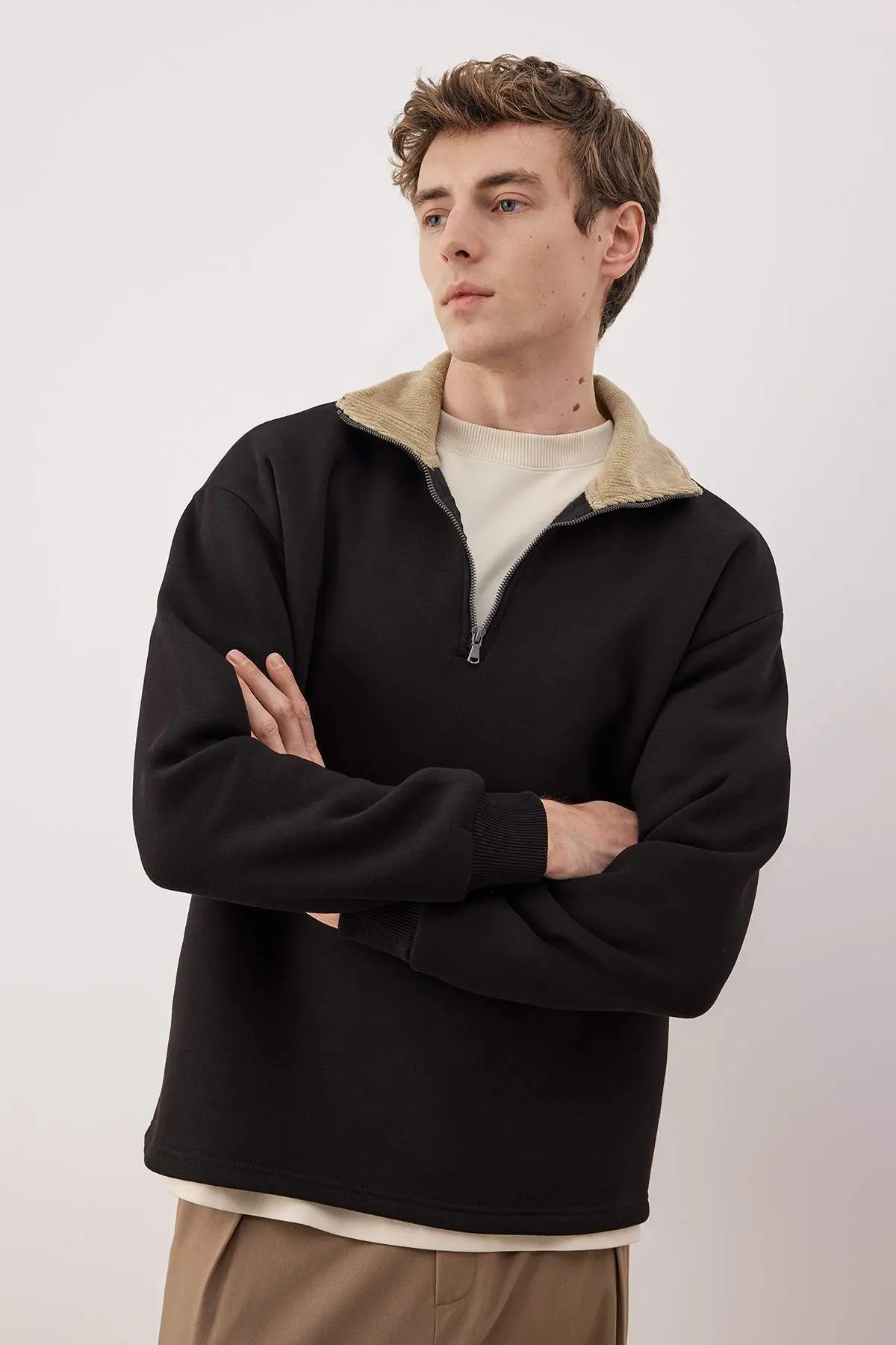 TMNAW26SW00003-BLACK_1