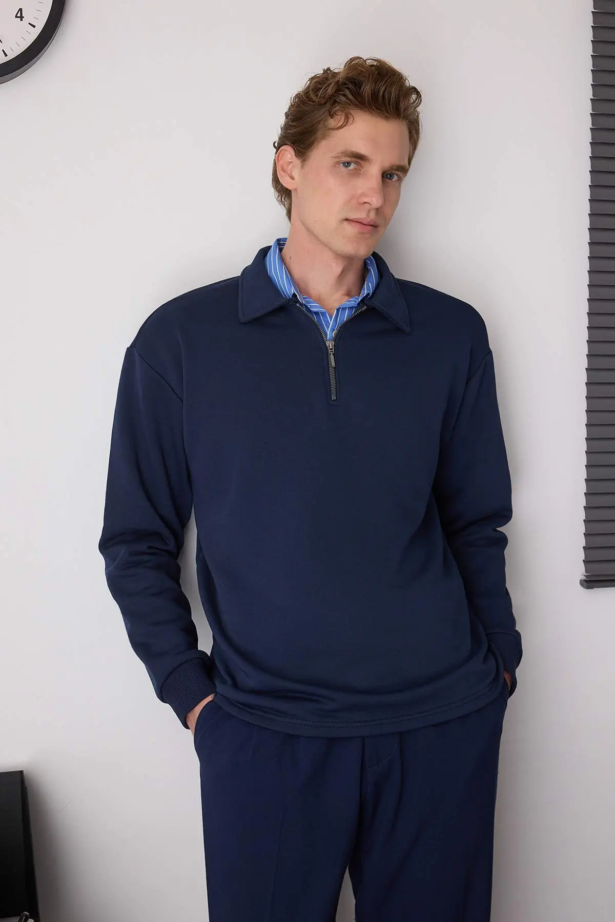TMNAW26SW00013-NAVY-BLUE_1