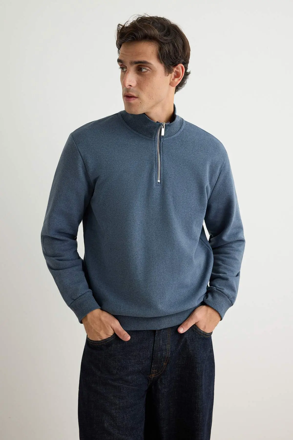 TMNAW26SW00021-INDIGO_1