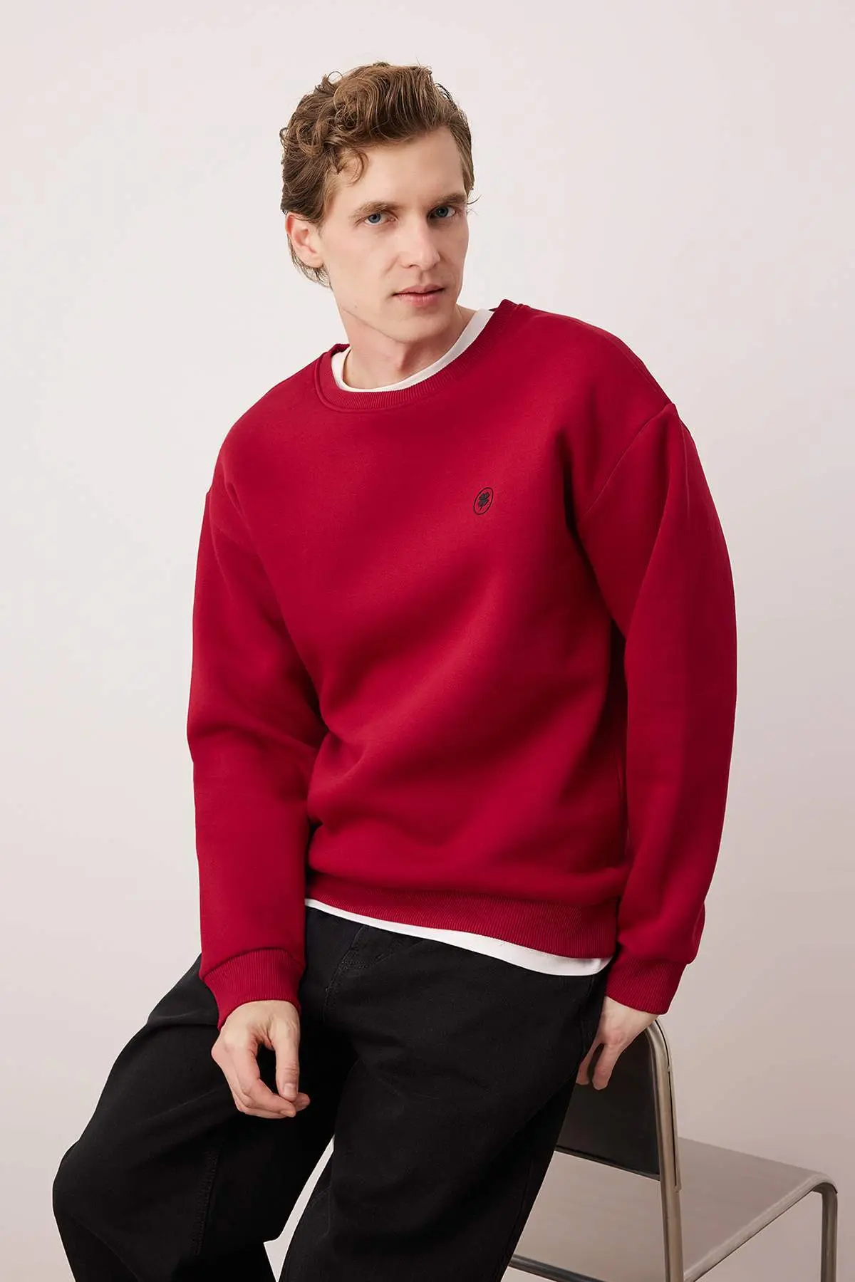 TMNAW26SW00024-RED_1