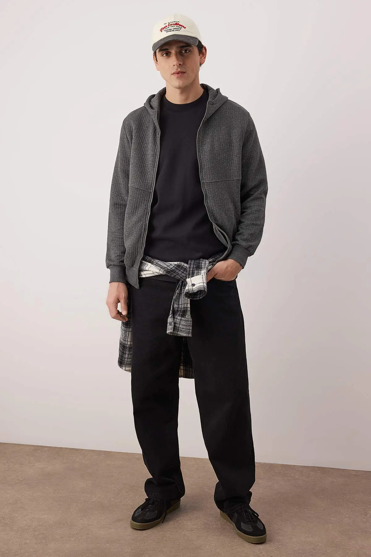 TMNAW26SW00061-GRAY_1