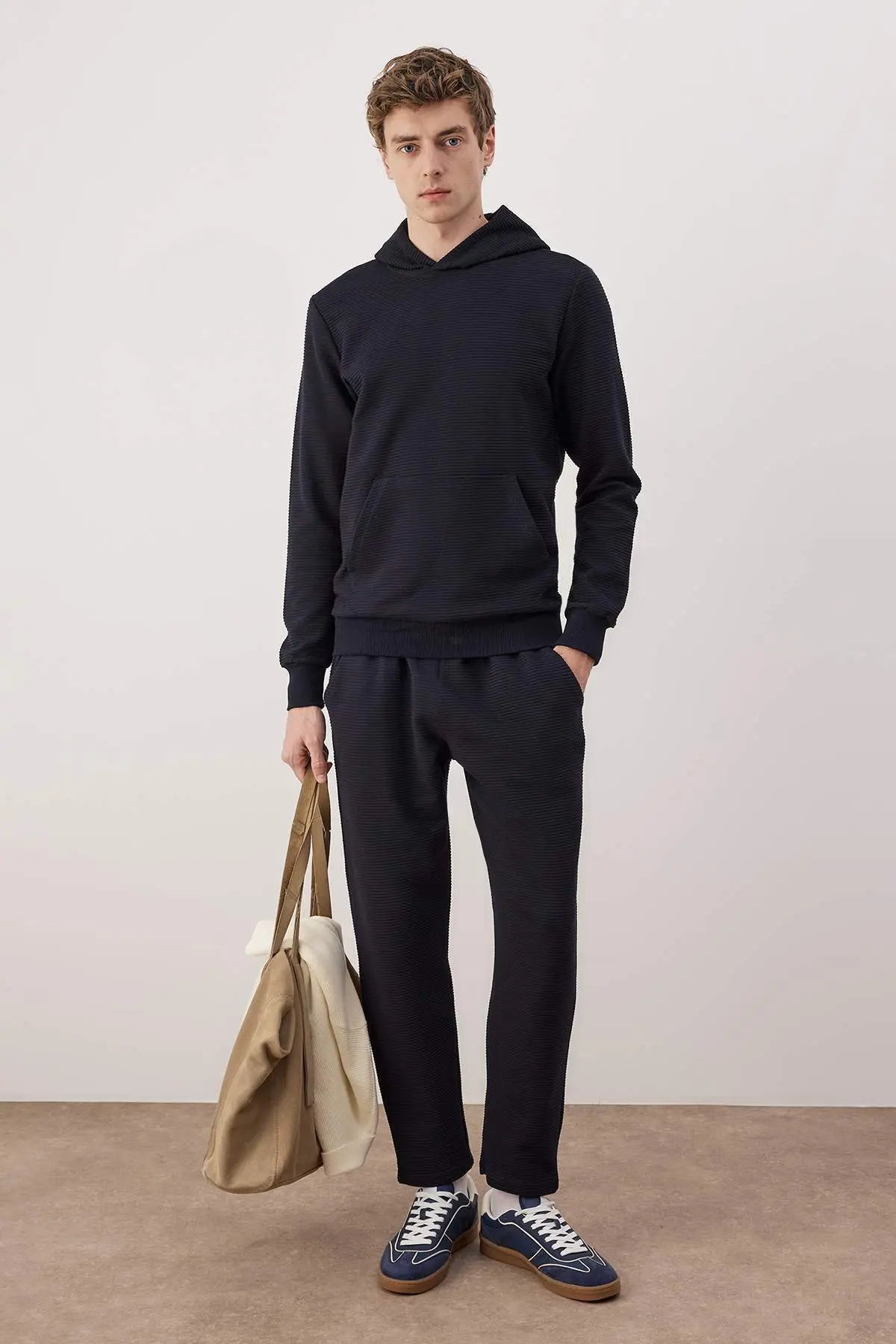 TMNAW26SW00068-NAVY-BLUE_1