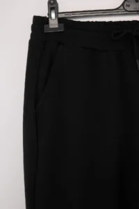TRENDYOLMİLLA MEN Black Regular Fit Tok Material Knitting Pants Sweatpants - Image 12