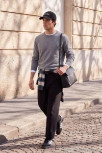 TRENDYOLMİLLA MEN Wardrobe Essentials Anthracite Regular 100% Wool Premium Crew Neck Basic Sweater - Image 2