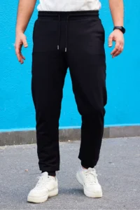 TRENDYOLMİLLA MEN Black Basic Regular/Normal Cut Tyre Hem Jogger Sweatpants - Image 2