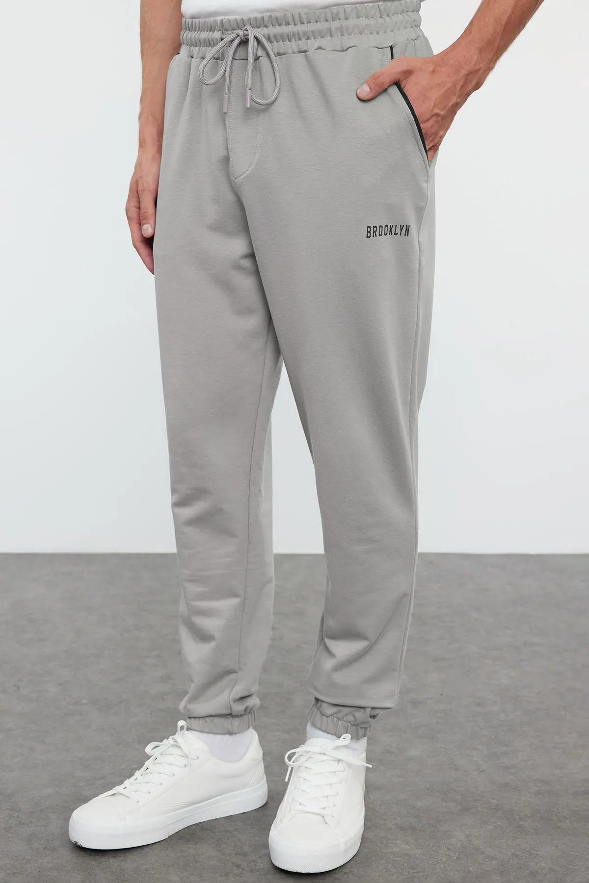 TMNSS22EA0121-GRAY_1