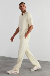 TRENDYOLMİLLA MEN Ecru /Wide Leg textured Wrinkle-Resistant Hidden Corded One Piece Sweatpants - Image 2