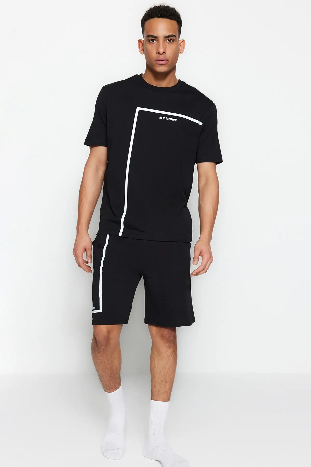 TMNSS23PT00017-BLACK_1