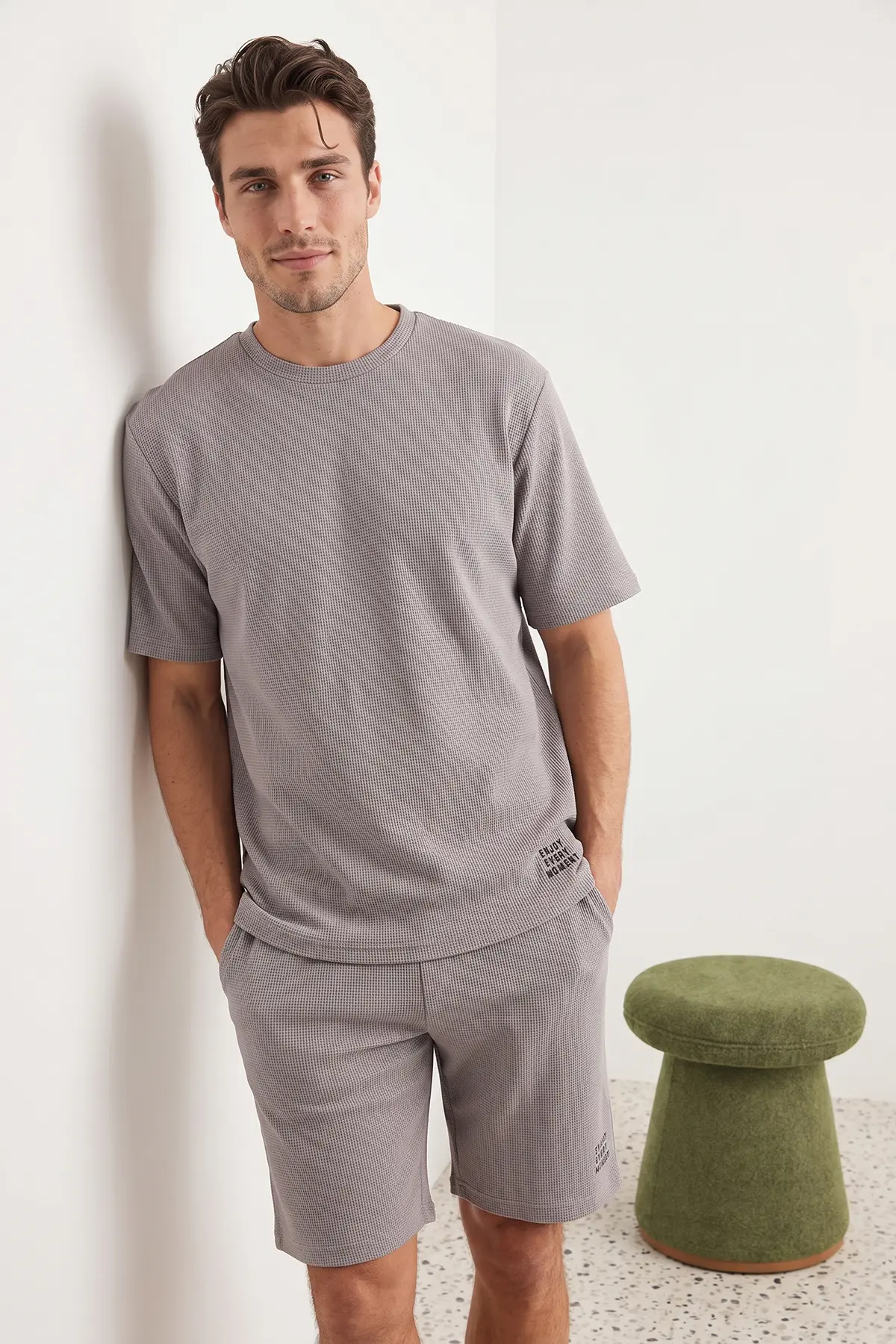 TMNSS23PT00032-GRAY_1