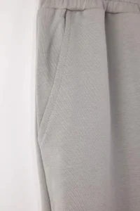 TRENDYOLMİLLA MEN Plus Size Gray Oversized/Wide Cut Sweatpants - Image 3