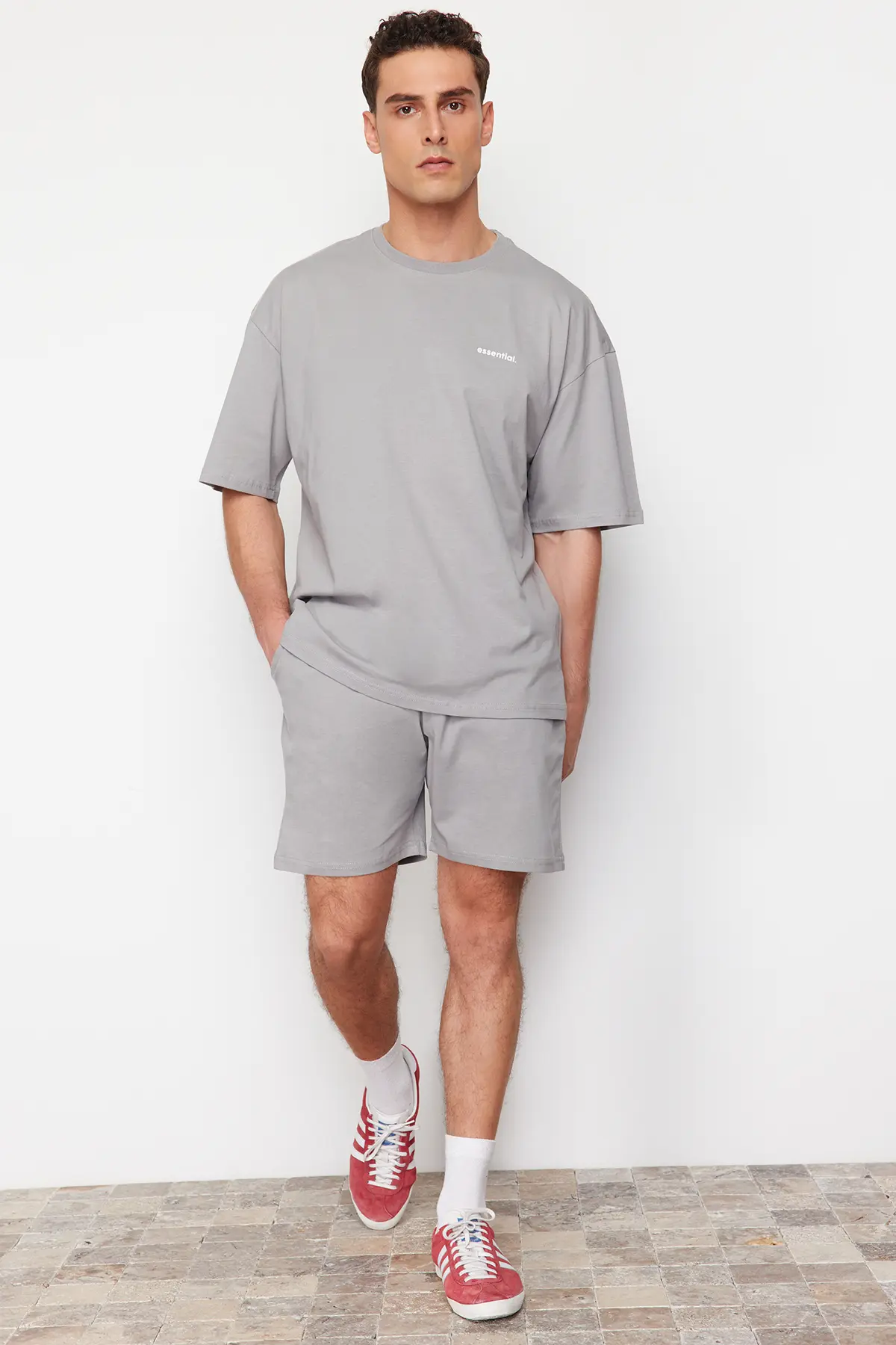 TMNSS24EM00003-GRAY_1
