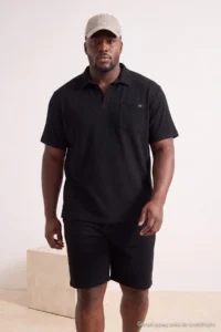 TRENDYOLMİLLA MEN Black Regular Cut textured Polo Shirt Shirt Collar T-Shirt Shorts Plus Size Tracksuit - Image 2