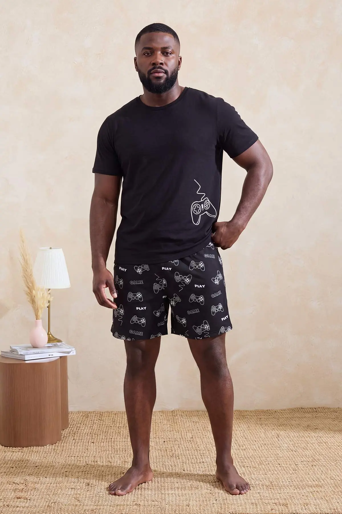 TMNSS26AI00001-BLACK_1