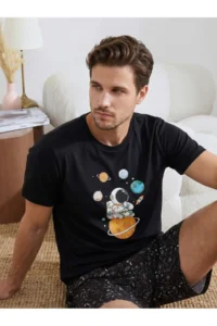 TRENDYOLMİLLA MEN Black Regular Cut Galaxy pattern Cotton Pajama Set - Image 4