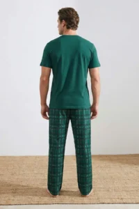 TRENDYOLMİLLA MEN Green Regular/Normal Cut Printed Bottom Plaid Patterned Pajama Set - Image 3