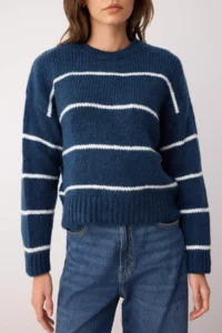 TRENDYOLMİLLA NAVY BLUE*001 Wide Pattern Soft textured Striped Basic Knitwear Sweater - Image 3