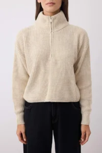TRENDYOLMİLLA Stone Super Crop Zippered Knitwear Sweater - Image 4