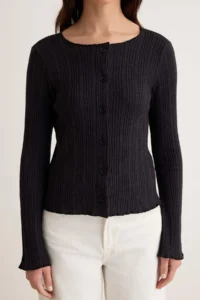 TRENDYOLMİLLA Black Jacquard Fitted Button Detailed Flexible Knitting Blouse - Image 3