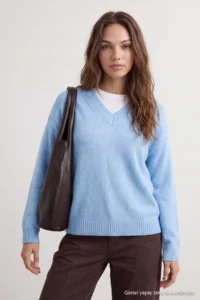 TRENDYOLMİLLA Wardrobe Essentials BLUE Soft textured V-neck Knitwear Sweater - Image 2