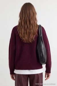 TRENDYOLMİLLA Wardrobe Essentials Burgundy Basic Wide Pattern Soft textured Knitwear Sweater - Image 6