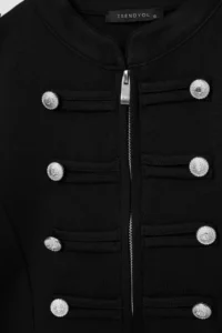 TRENDYOLMİLLA Black Plain Napoleon buttoned Fitted/Fitted Crop/Short Long Sleeve Knitting Blouse - Image 6