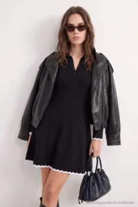 TRENDYOLMİLLA petite Black Short/Mini Kontrast Detailed Petit Knit Dress - Image 3