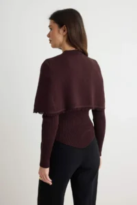 TRENDYOLMİLLA Brown removable cloaked 2 Sets Knitwear Sweater - Image 4