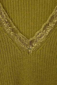 TRENDYOLMİLLA Oil Green V-neck Lace Oversized Knitwear Sweater - Image 7