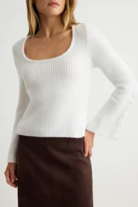 TRENDYOLMİLLA Ecru Soft textured Woolly Special Thread Knitwear Sweater - Image 4