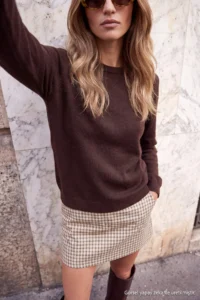 TRENDYOLMİLLA Wardrobe Essentials Brown Oversized Soft Woolly Basic Knitwear Sweater - Image 4