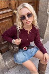 TRENDYOLMİLLA Burgundy Hair Knitting Wide Pattern Crop Knitwear Sweater - Image 2