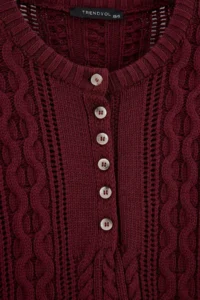TRENDYOLMİLLA Burgundy Hair Knitting Wide Pattern Crop Knitwear Sweater - Image 9