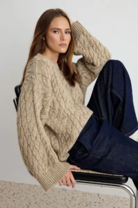 TRENDYOLMİLLA Mink Wide Pattern Soft textured Wide Pattern Knitwear Sweater