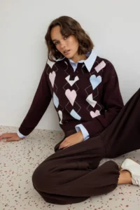 TRENDYOLMİLLA Brown Polo Shirt Collar Baklava pattern Knitwear Sweater - Image 2