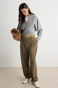 TRENDYOLMİLLA Gray Oversized Bluzan Bat Arm Knitwear Sweater - Image 2