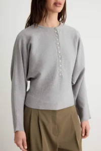 TRENDYOLMİLLA Gray Oversized Bluzan Bat Arm Knitwear Sweater - Image 3