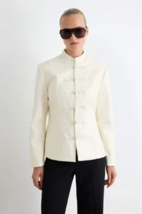 TRENDYOLMİLLA Ecru Fitted Pattern Napolyon Kapama Faux Leather Coat