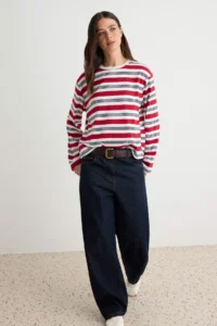 TRENDYOLMİLLA Ecru-Red Striped Regular/Normal Pattern Cotton Knitting T-Shirt - Image 2