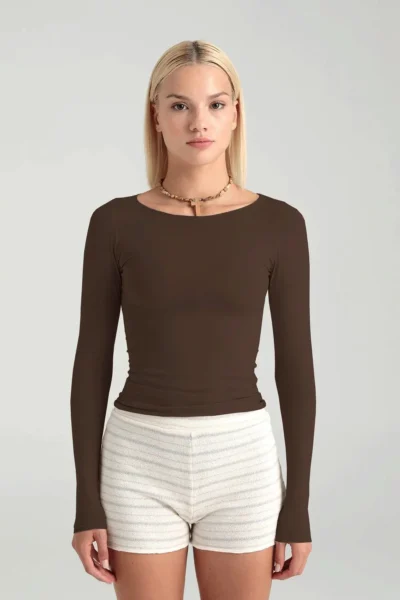 USKYB280225-BROWN_1