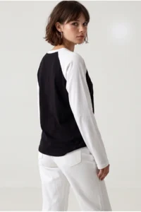 Drop by TrendyolMilla Black WHITE Cotton Color Bloklu Oversized Raglan Sleeve Tshirt - Image 4